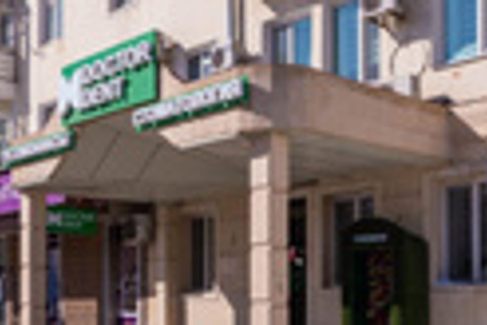 Емхананың суреті, Астана қаласындағы қабылдау