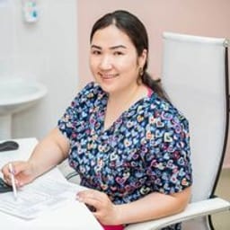 Портретный снимок врача, приём в городе Астана Портретный снимок врача, приём в городе Астана