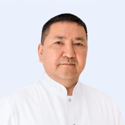 Портретный снимок врача, приём в городе Алматы