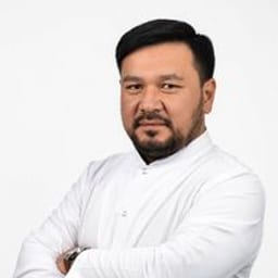 Портретный снимок врача, приём в городе Алматы