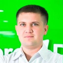 Портретный снимок врача, приём в городе Алматы