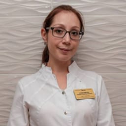 Дәрігердің портреттік суреті, Алматы қаласындағы қабылдау