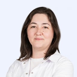 Портретный снимок врача, приём в городе Алматы