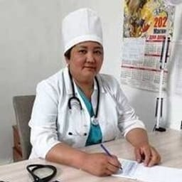 Портретный снимок врача, приём в городе Алматы