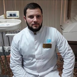 Дәрігердің портреттік суреті, Алматы қаласындағы қабылдау