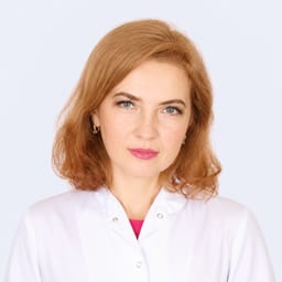 Портретный снимок врача, приём в городе Алматы