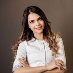 Портретный снимок врача, приём в городе Алматы