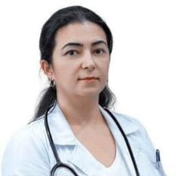 Портретный снимок врача, приём в городе Алматы Портретный снимок врача, приём в городе Алматы