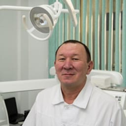 Портретный снимок врача, приём в городе Алматы Портретный снимок врача, приём в городе Алматы
