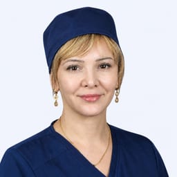Портретный снимок врача, приём в городе Алматы