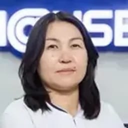 Портретный снимок врача, приём в городе Алматы
