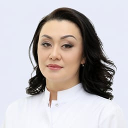 Портретный снимок врача, приём в городе Астана