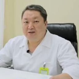 Портретный снимок врача, приём в городе Астана Портретный снимок врача, приём в городе Астана