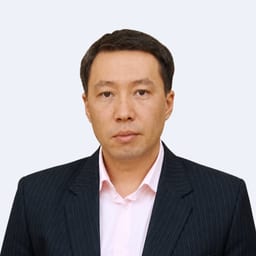 Портретный снимок врача, приём в городе Алматы Портретный снимок врача, приём в городе Алматы