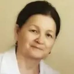 Портретный снимок врача, приём в городе Астана