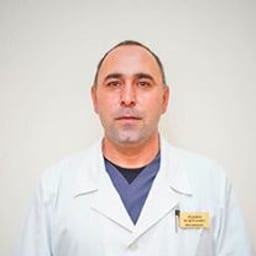 Портретный снимок врача, приём в городе Алматы Портретный снимок врача, приём в городе Алматы