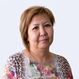 Портретный снимок врача, приём в городе Алматы