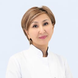 Портретный снимок врача, приём в городе Астана