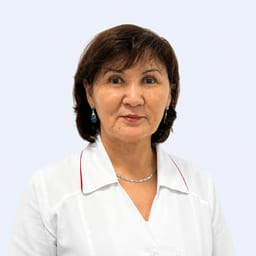 Портретный снимок врача, приём в городе Астана