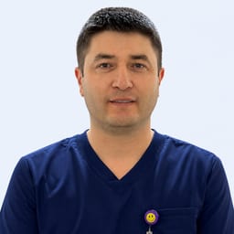 Портретный снимок врача, приём в городе Алматы