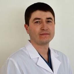 Портретный снимок врача, приём в городе Алматы Портретный снимок врача, приём в городе Алматы