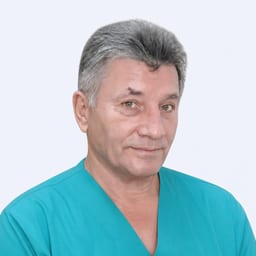 Портретный снимок врача, приём в городе Алматы Портретный снимок врача, приём в городе Алматы