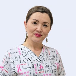 Портретный снимок врача, приём в городе Алматы