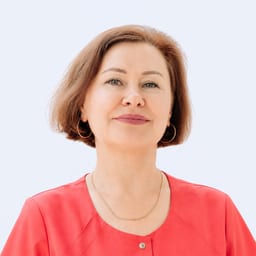 Портретный снимок врача, приём в городе Астана