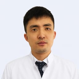 Портретный снимок врача, приём в городе Алматы Портретный снимок врача, приём в городе Алматы