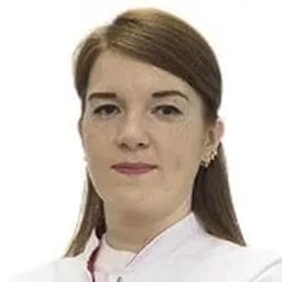 Портретный снимок врача, приём в городе Алматы