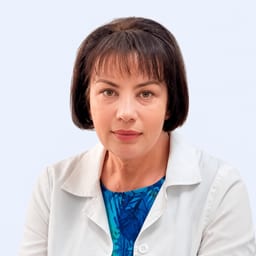Портретный снимок врача, приём в городе Алматы
