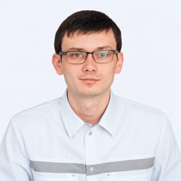 Портретный снимок врача, приём в городе Астана