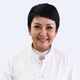 Портретный снимок врача, приём в городе Алматы