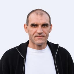 Портретный снимок врача, приём в городе Алматы Портретный снимок врача, приём в городе Алматы