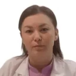 Портретный снимок врача, приём в городе Алматы