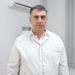 Дәрігердің портреттік суреті, Алматы қаласындағы қабылдау