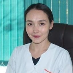 Портретный снимок врача, приём в городе Алматы
