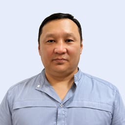 Портретный снимок врача, приём в городе Астана Портретный снимок врача, приём в городе Астана