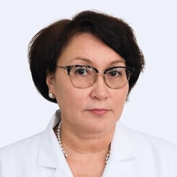 Портретный снимок врача, приём в городе Астана