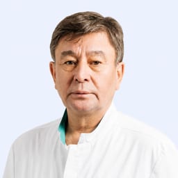 Портретный снимок врача, приём в городе Алматы