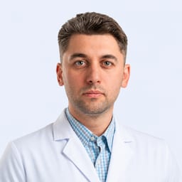 Портретный снимок врача, приём в городе Алматы Портретный снимок врача, приём в городе Алматы