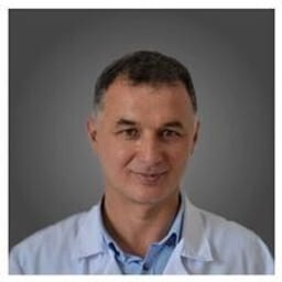 Портретный снимок врача, приём в городе Алматы Портретный снимок врача, приём в городе Алматы