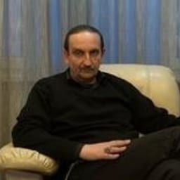 Портретный снимок врача, приём в городе Алматы Портретный снимок врача, приём в городе Алматы