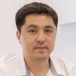 Портретный снимок врача, приём в городе Астана Портретный снимок врача, приём в городе Астана