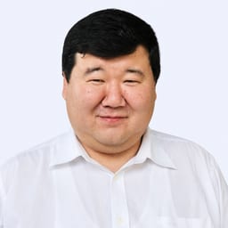 Портретный снимок врача, приём в городе Алматы Портретный снимок врача, приём в городе Алматы