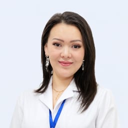 Портретный снимок врача, приём в городе Астана
