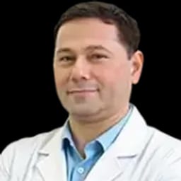 Портретный снимок врача, приём в городе Алматы Портретный снимок врача, приём в городе Алматы