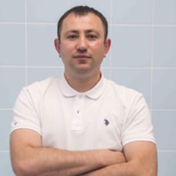 Портретный снимок врача, приём в городе Алматы