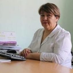 Портретный снимок врача, приём в городе Алматы