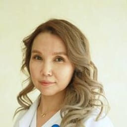 Портретный снимок врача, приём в городе Астана